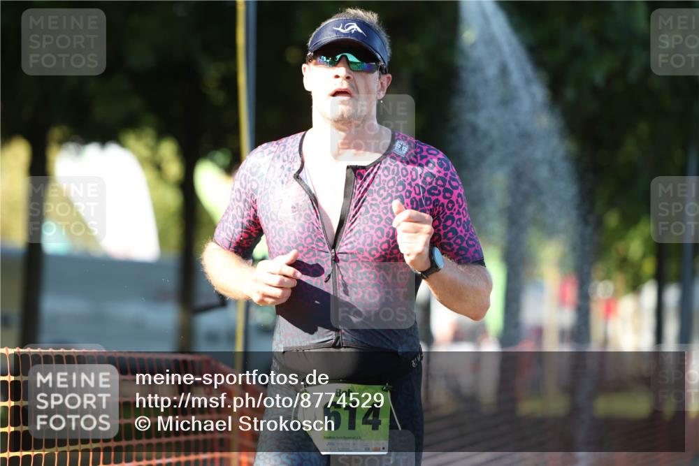 07.09.2025 - 19. Norderstedt Triathlon Michael Strokosch http://msf.ph/oto/8774529 07.09.2025 16:40:31 Laufen 365, 1054, 1400, 1420, 1614 meine-sportfotos.de
