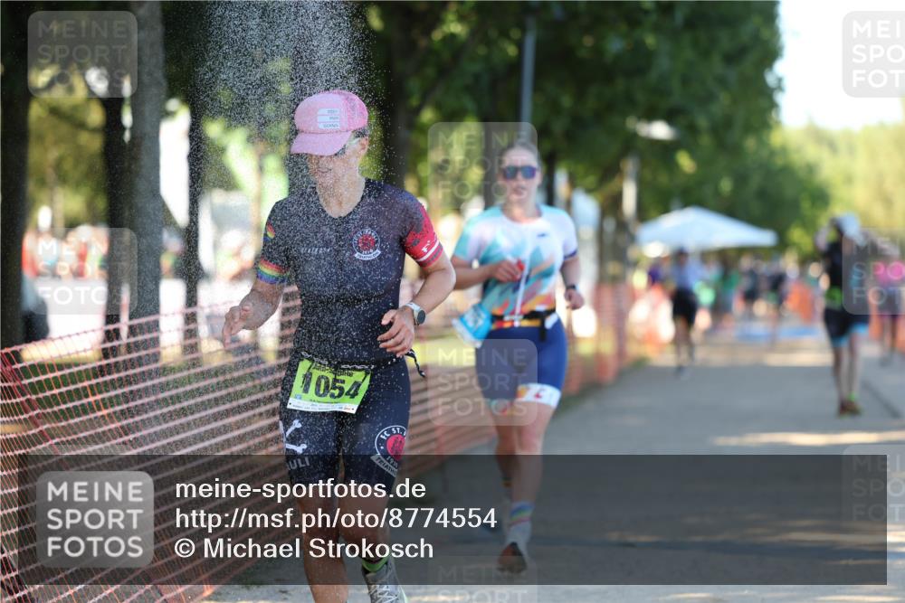 07.09.2025 - 19. Norderstedt Triathlon Michael Strokosch http://msf.ph/oto/8774554 07.09.2025 16:40:39 Laufen 1054, 1102, 1400, 1420 meine-sportfotos.de