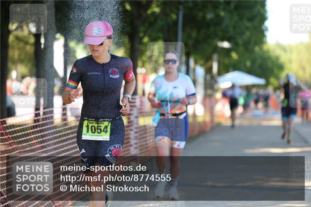 07.09.2025 - 19. Norderstedt Triathlon Michael Strokosch http://msf.ph/oto/8774555 07.09.2025 16:40:39 Laufen 1054, 1102, 1400, 1420 meine-sportfotos.de