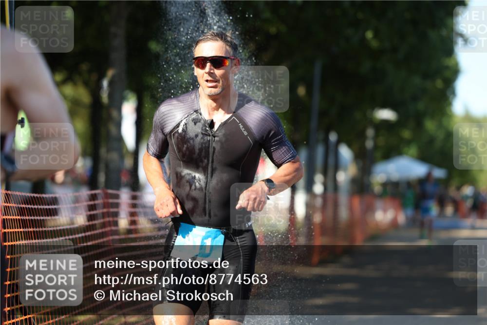 07.09.2025 - 19. Norderstedt Triathlon Michael Strokosch http://msf.ph/oto/8774563 07.09.2025 15:42:43 Laufen 395 meine-sportfotos.de