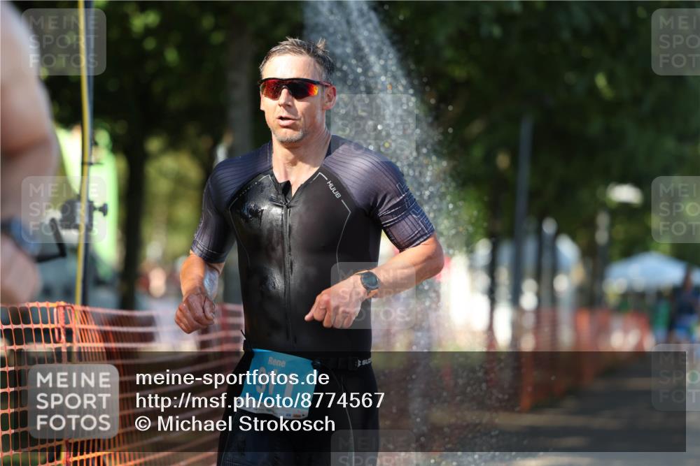 07.09.2025 - 19. Norderstedt Triathlon Michael Strokosch http://msf.ph/oto/8774567 07.09.2025 15:42:44 Laufen 395, 443 meine-sportfotos.de