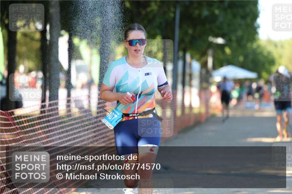 07.09.2025 - 19. Norderstedt Triathlon Michael Strokosch http://msf.ph/oto/8774570 07.09.2025 16:40:40 Laufen 1054, 1102, 1400, 1420 meine-sportfotos.de