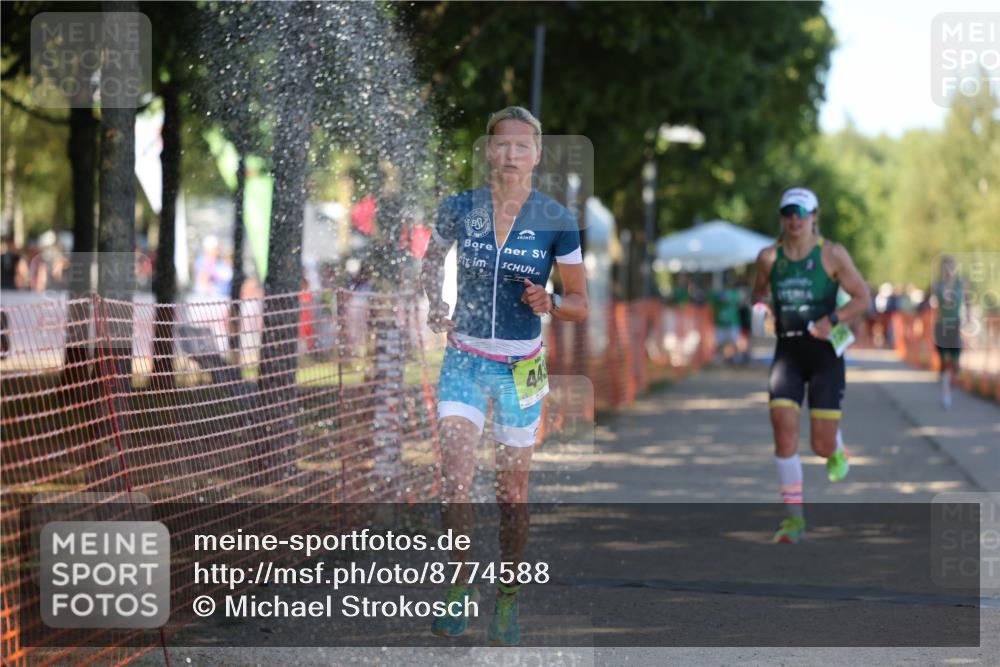 07.09.2025 - 19. Norderstedt Triathlon Michael Strokosch http://msf.ph/oto/8774588 07.09.2025 15:42:51 Laufen 443, 1503, 1506 meine-sportfotos.de
