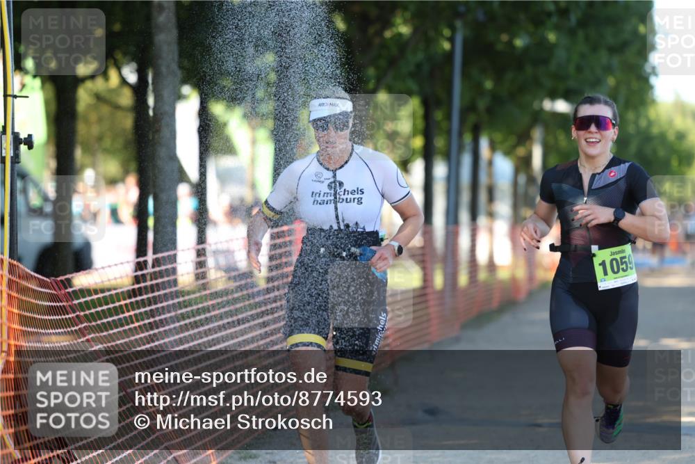 07.09.2025 - 19. Norderstedt Triathlon Michael Strokosch http://msf.ph/oto/8774593 07.09.2025 16:40:50 Laufen 1059, 1090, 1091, 1107 meine-sportfotos.de