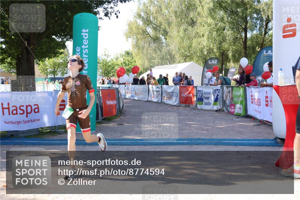 07.09.2025 - 19. Norderstedt Triathlon Zöllner http://msf.ph/oto/8774594 07.09.2025 11:03:46 Ziel 79 meine-sportfotos.de