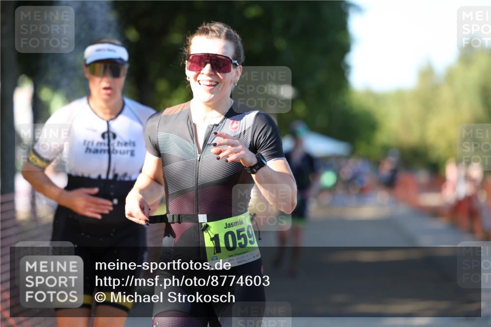 07.09.2025 - 19. Norderstedt Triathlon Michael Strokosch http://msf.ph/oto/8774603 07.09.2025 16:40:51 Laufen 1059, 1090, 1091, 1107 meine-sportfotos.de