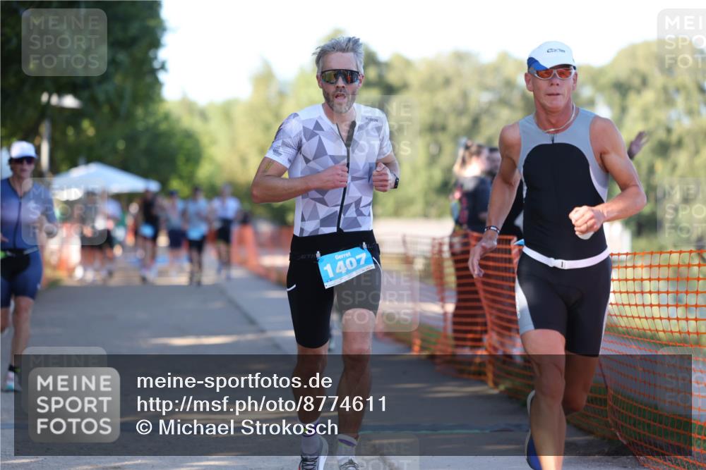 07.09.2025 - 19. Norderstedt Triathlon Michael Strokosch http://msf.ph/oto/8774611 07.09.2025 16:41:04 Laufen 1076, 1407, 1419, 1473 meine-sportfotos.de