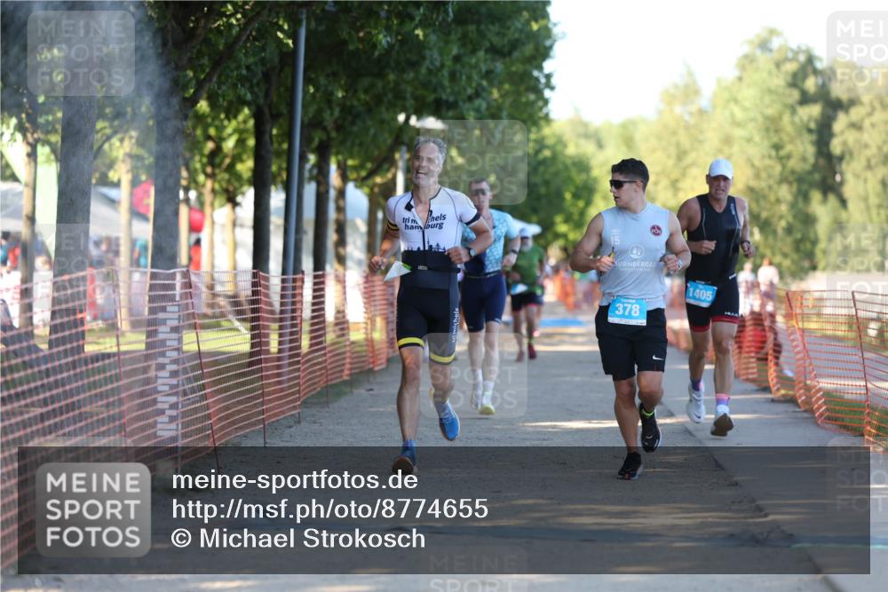 07.09.2025 - 19. Norderstedt Triathlon Michael Strokosch http://msf.ph/oto/8774655 07.09.2025 16:41:12 Laufen 378, 405, 1405, 1473, 1592 meine-sportfotos.de
