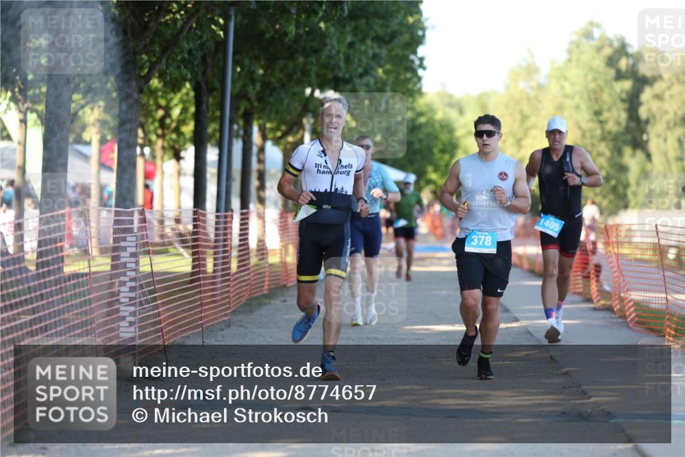 07.09.2025 - 19. Norderstedt Triathlon Michael Strokosch http://msf.ph/oto/8774657 07.09.2025 16:41:12 Laufen 378, 405, 1405, 1473, 1592 meine-sportfotos.de