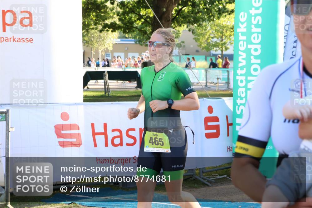 07.09.2025 - 19. Norderstedt Triathlon Zöllner http://msf.ph/oto/8774681 07.09.2025 16:58:21 Ziel 465 meine-sportfotos.de