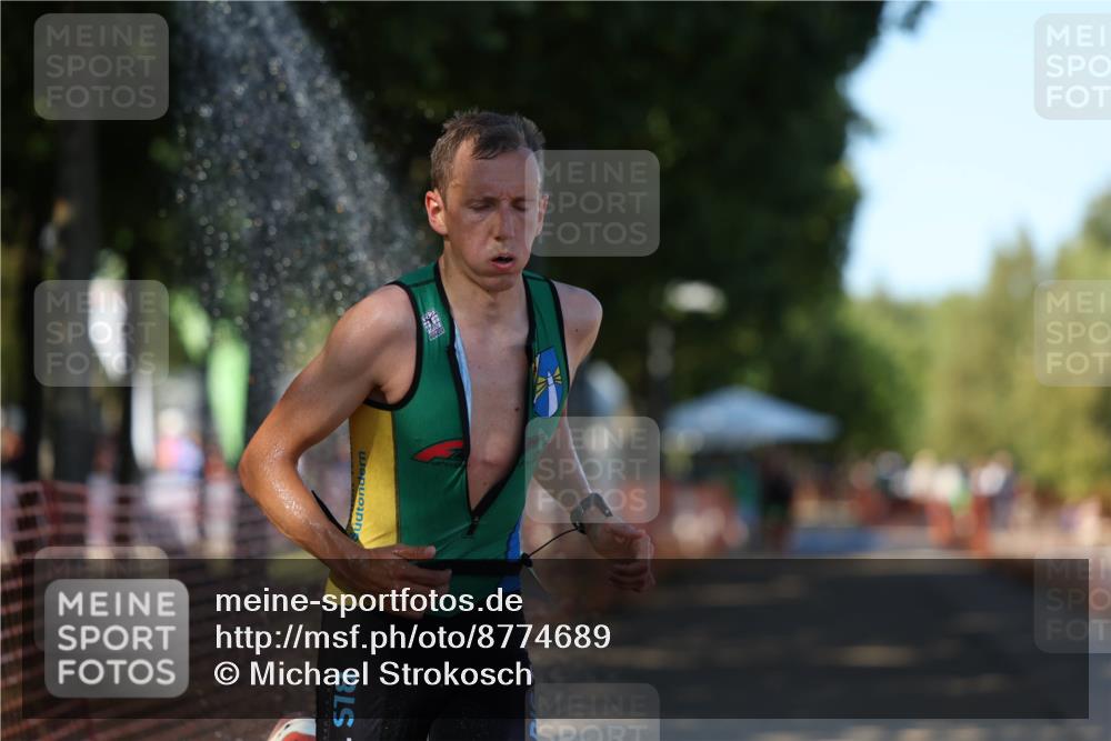 07.09.2025 - 19. Norderstedt Triathlon Michael Strokosch http://msf.ph/oto/8774689 07.09.2025 15:42:59 Laufen 1506 meine-sportfotos.de