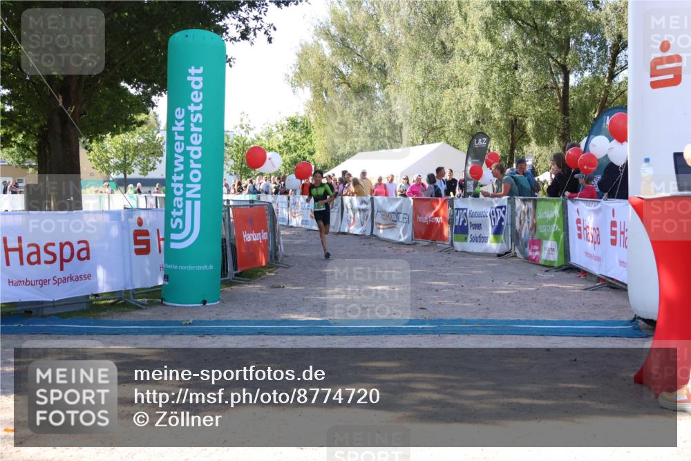 07.09.2025 - 19. Norderstedt Triathlon Zöllner http://msf.ph/oto/8774720 07.09.2025 11:04:56 Ziel 110 meine-sportfotos.de