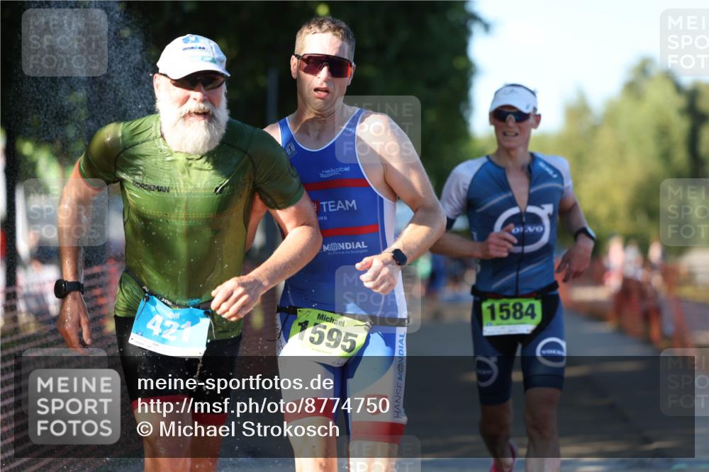 07.09.2025 - 19. Norderstedt Triathlon Michael Strokosch http://msf.ph/oto/8774750 07.09.2025 16:41:28 Laufen 1584, 1595 meine-sportfotos.de