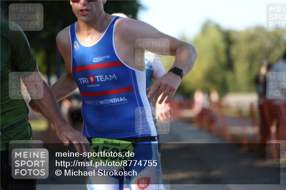 07.09.2025 - 19. Norderstedt Triathlon Michael Strokosch http://msf.ph/oto/8774755 07.09.2025 16:41:28 Laufen 1584, 1595 meine-sportfotos.de