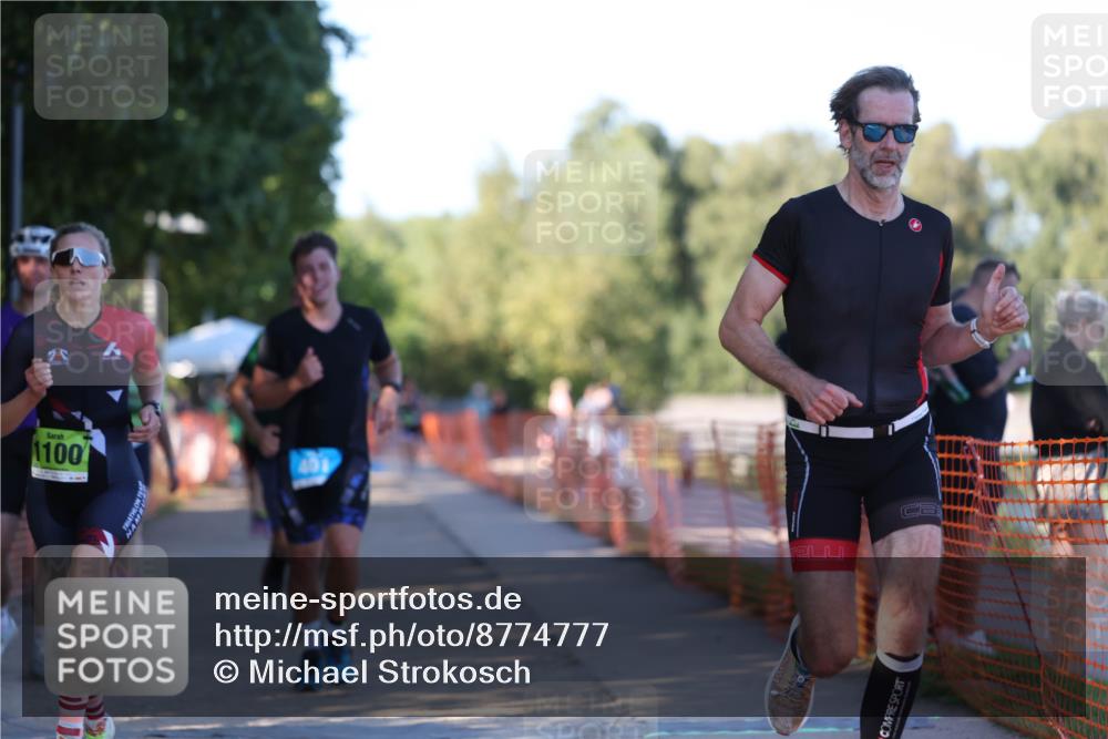 07.09.2025 - 19. Norderstedt Triathlon Michael Strokosch http://msf.ph/oto/8774777 07.09.2025 16:41:49 Laufen 401, 885, 939, 1057, 1100, 1482, 1545, 1561 meine-sportfotos.de