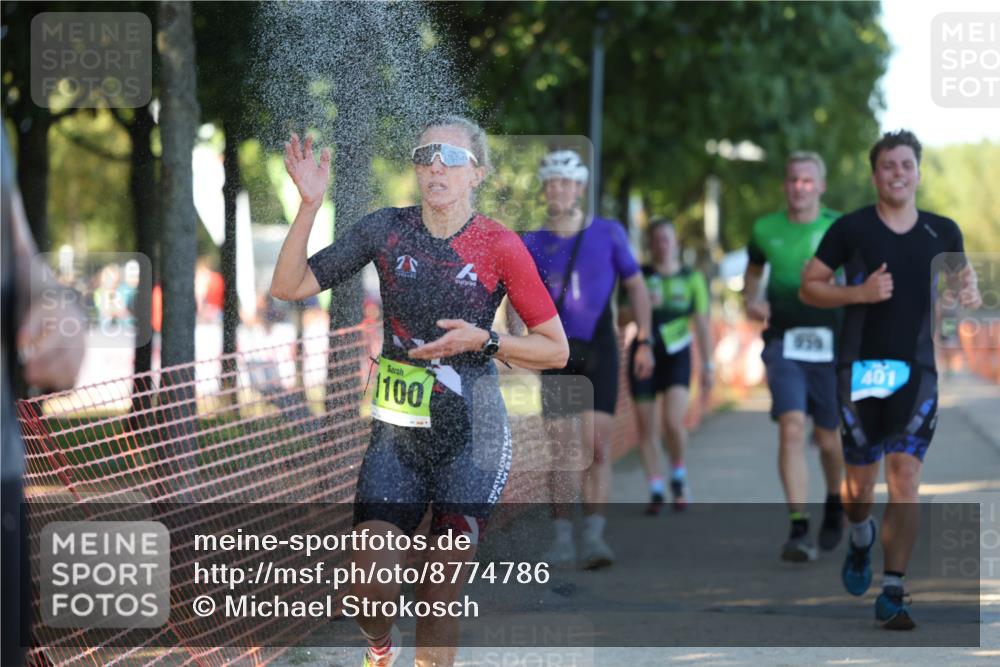 07.09.2025 - 19. Norderstedt Triathlon Michael Strokosch http://msf.ph/oto/8774786 07.09.2025 16:41:50 Laufen 401, 885, 939, 1100, 1482, 1545, 1561 meine-sportfotos.de