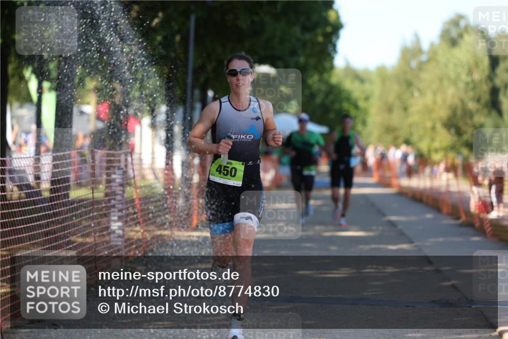 07.09.2025 - 19. Norderstedt Triathlon Michael Strokosch http://msf.ph/oto/8774830 07.09.2025 15:43:32 Laufen 417, 450, 1488 meine-sportfotos.de