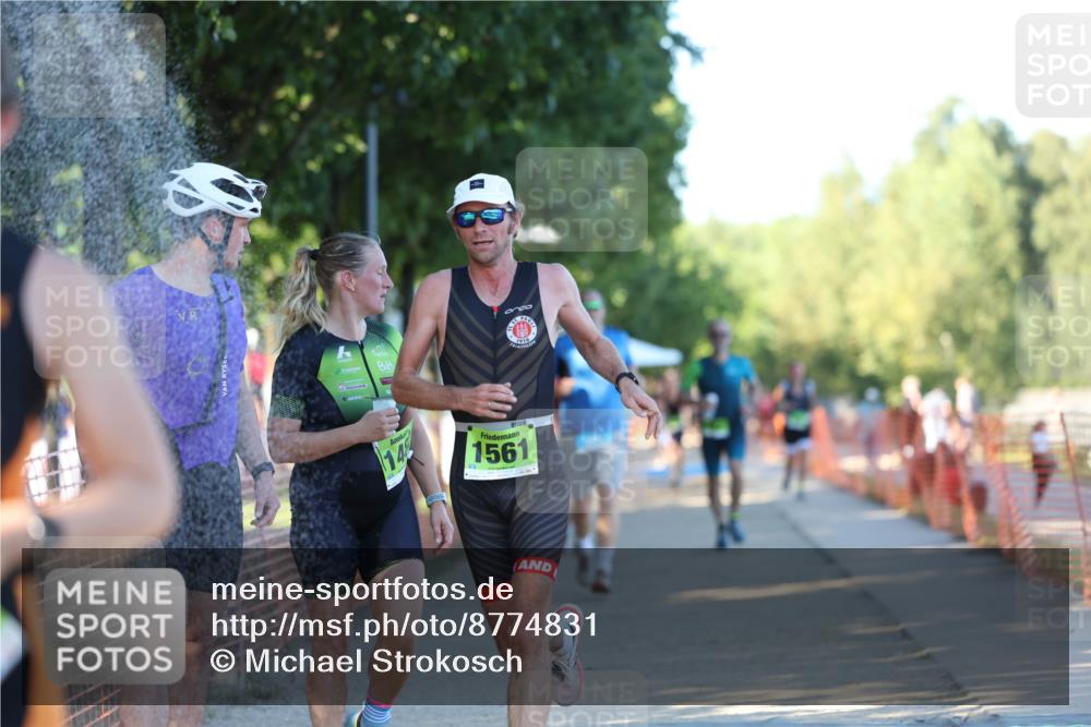 07.09.2025 - 19. Norderstedt Triathlon Michael Strokosch http://msf.ph/oto/8774831 07.09.2025 16:41:57 Laufen 381, 532, 1482, 1561 meine-sportfotos.de