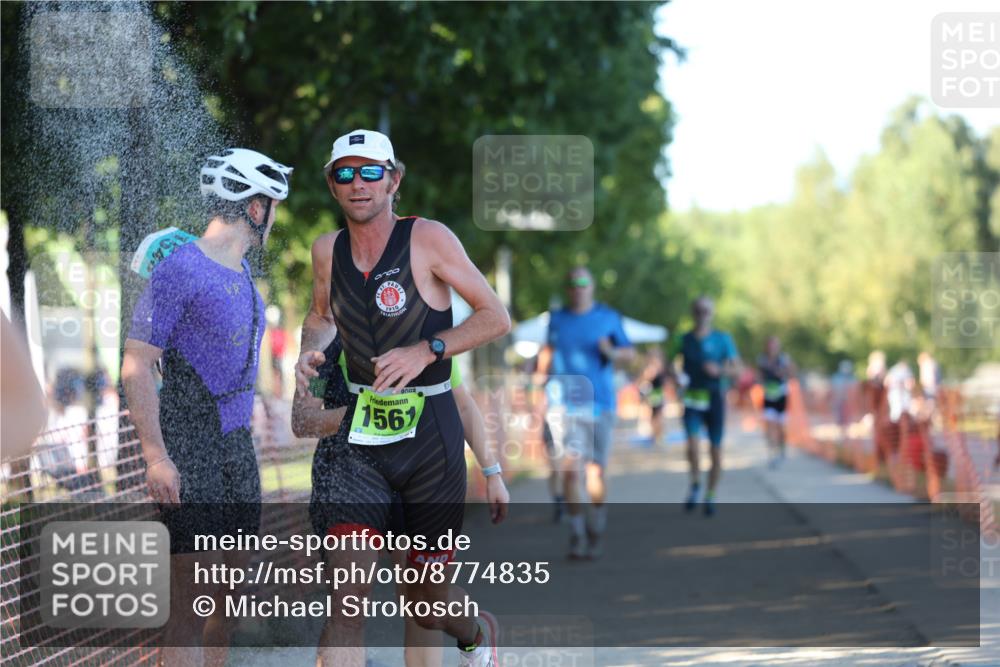 07.09.2025 - 19. Norderstedt Triathlon Michael Strokosch http://msf.ph/oto/8774835 07.09.2025 16:41:58 Laufen 381, 437, 532, 1482, 1561, 1612 meine-sportfotos.de