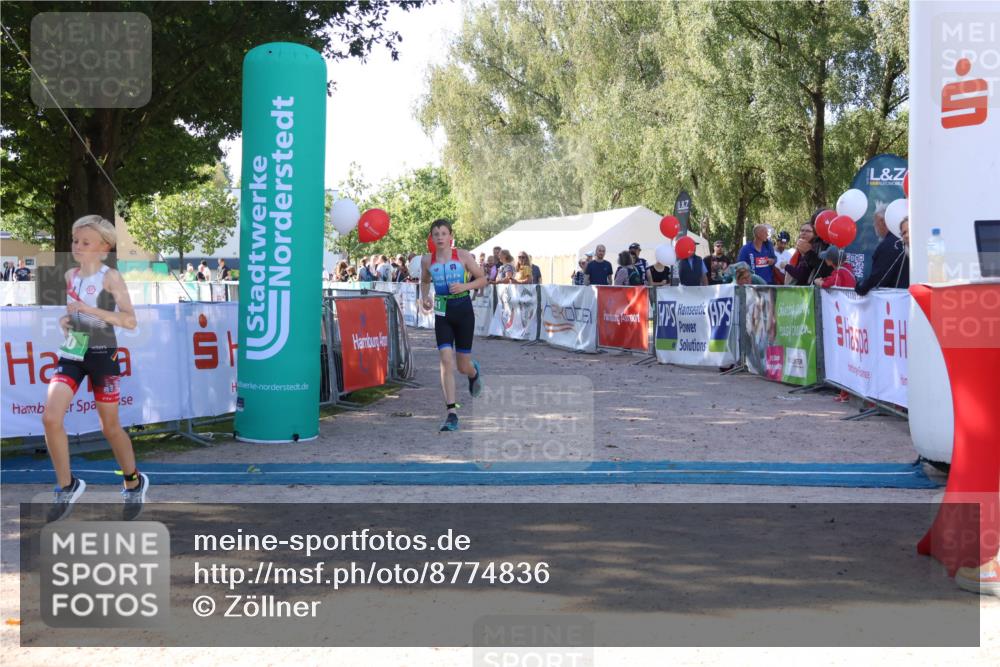 07.09.2025 - 19. Norderstedt Triathlon Zöllner http://msf.ph/oto/8774836 07.09.2025 11:05:13 Ziel 80, 100, 641 meine-sportfotos.de