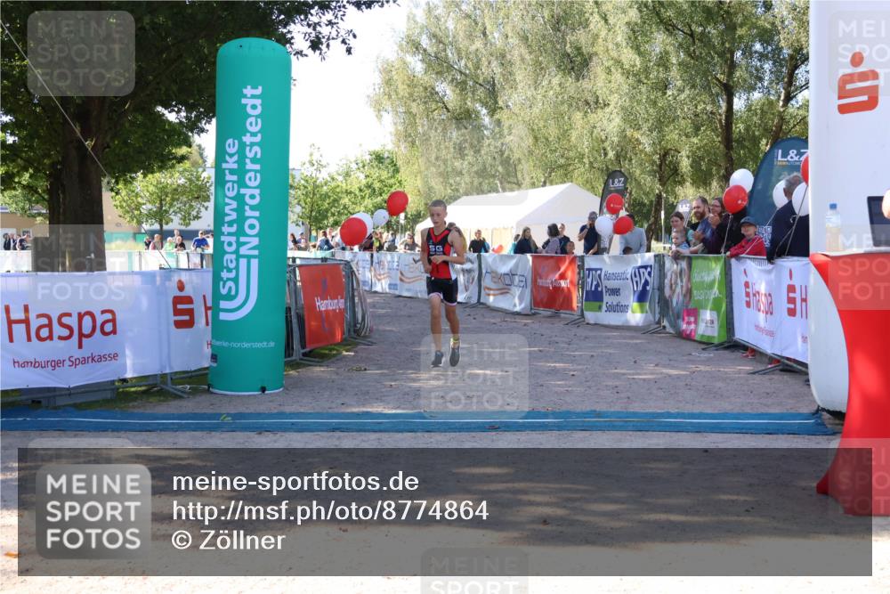 07.09.2025 - 19. Norderstedt Triathlon Zöllner http://msf.ph/oto/8774864 07.09.2025 11:05:46 Ziel 107 meine-sportfotos.de