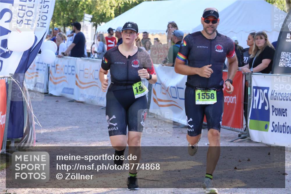 07.09.2025 - 19. Norderstedt Triathlon Zöllner http://msf.ph/oto/8774868 07.09.2025 16:59:03 Ziel 1558, 1560 meine-sportfotos.de