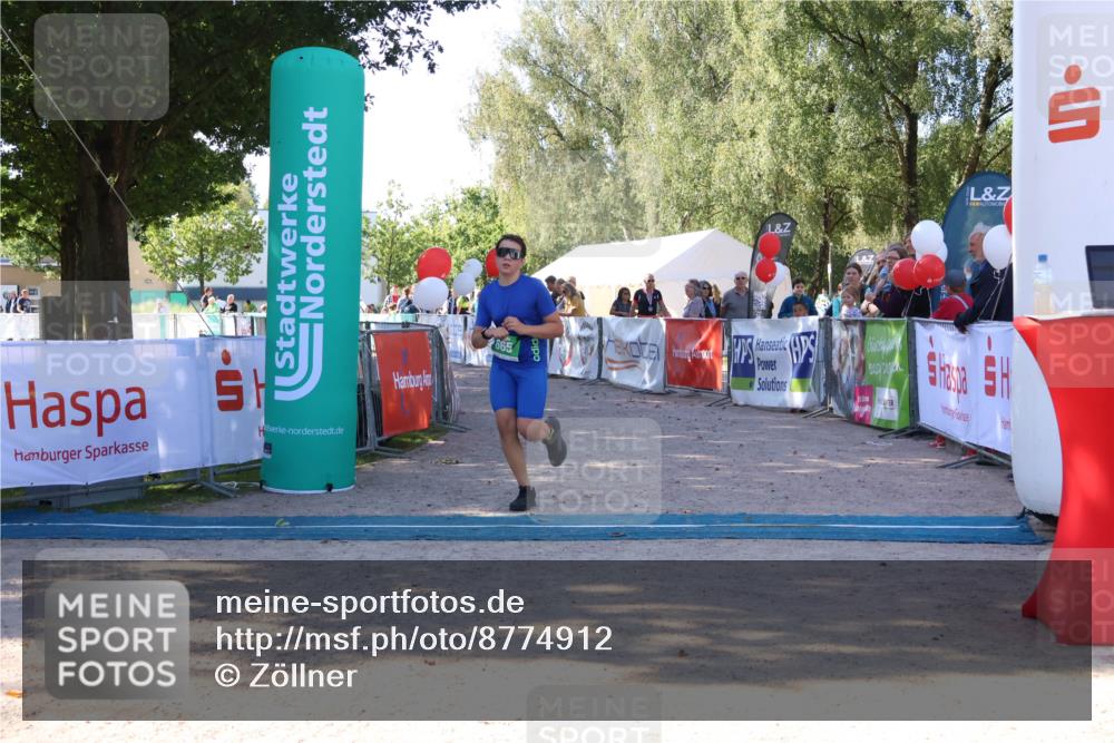 07.09.2025 - 19. Norderstedt Triathlon Zöllner http://msf.ph/oto/8774912 07.09.2025 11:05:57 Ziel 665 meine-sportfotos.de