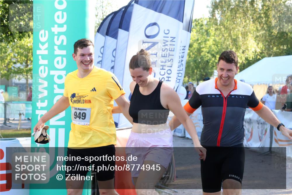 07.09.2025 - 19. Norderstedt Triathlon Zöllner http://msf.ph/oto/8774945 07.09.2025 16:59:13 Ziel 949 meine-sportfotos.de