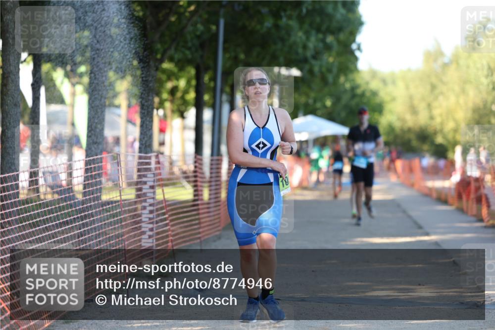 07.09.2025 - 19. Norderstedt Triathlon Michael Strokosch http://msf.ph/oto/8774946 07.09.2025 16:42:17 Laufen 1050, 1056, 1098, 1412 meine-sportfotos.de