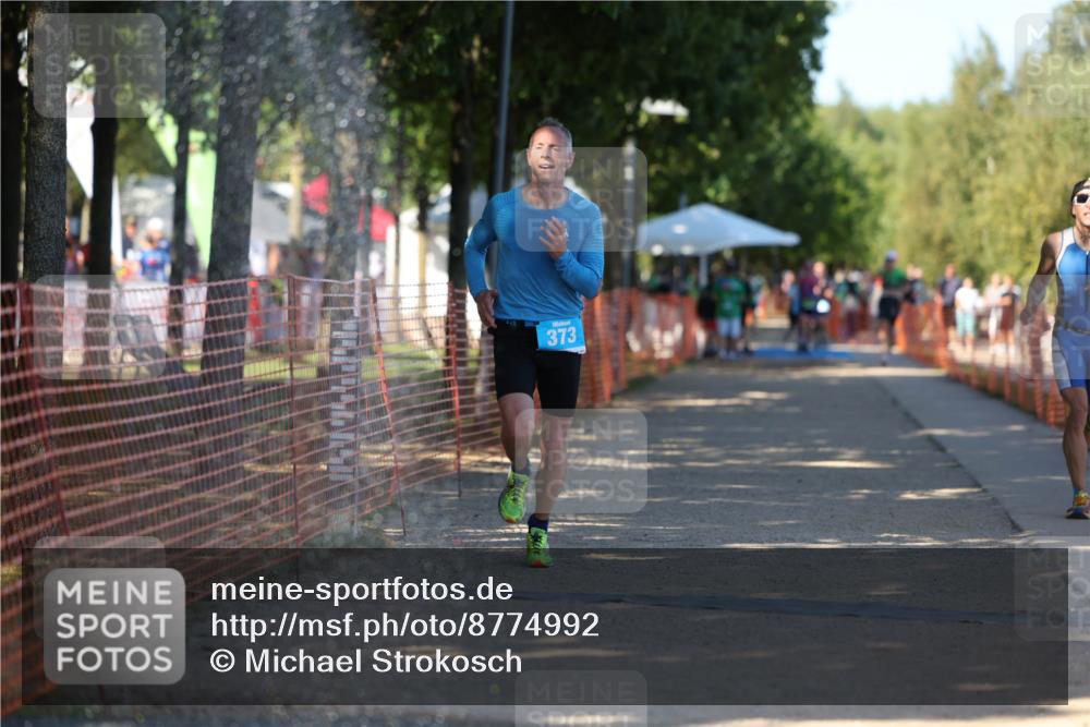 07.09.2025 - 19. Norderstedt Triathlon Michael Strokosch http://msf.ph/oto/8774992 07.09.2025 15:43:57 Laufen 1510 meine-sportfotos.de