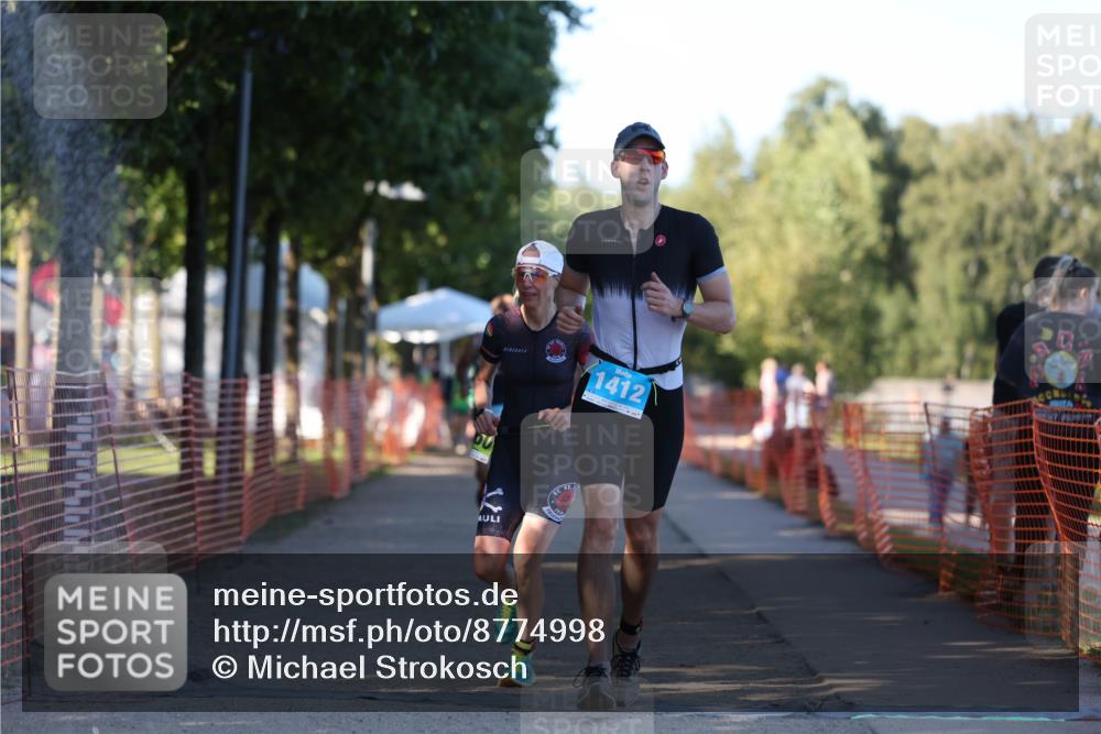 07.09.2025 - 19. Norderstedt Triathlon Michael Strokosch http://msf.ph/oto/8774998 07.09.2025 16:42:23 Laufen 516, 1050, 1412, 1443 meine-sportfotos.de