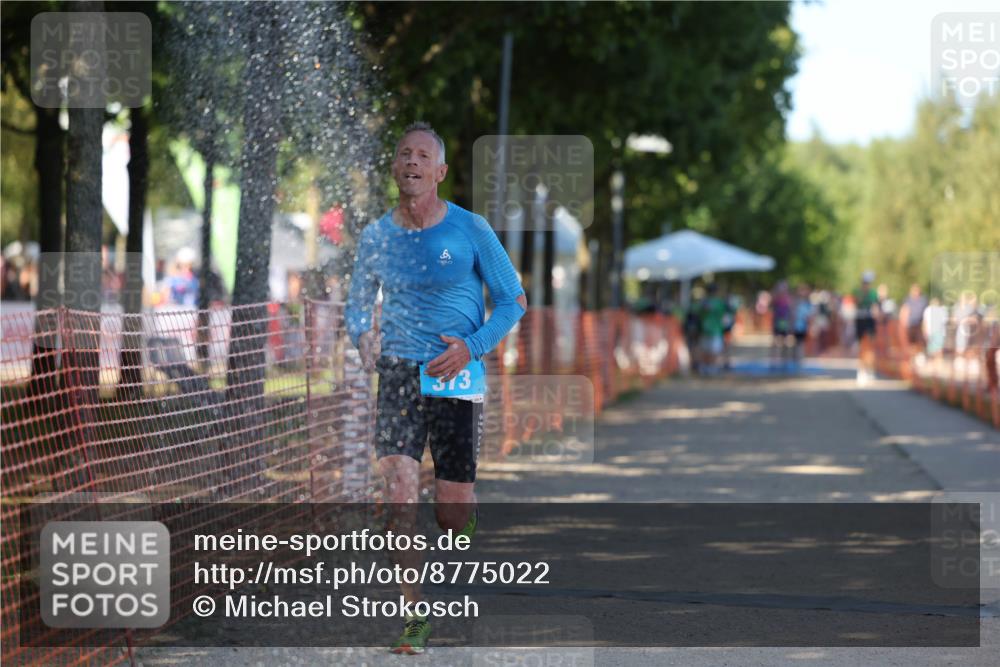 07.09.2025 - 19. Norderstedt Triathlon Michael Strokosch http://msf.ph/oto/8775022 07.09.2025 15:43:58 Laufen 1510 meine-sportfotos.de