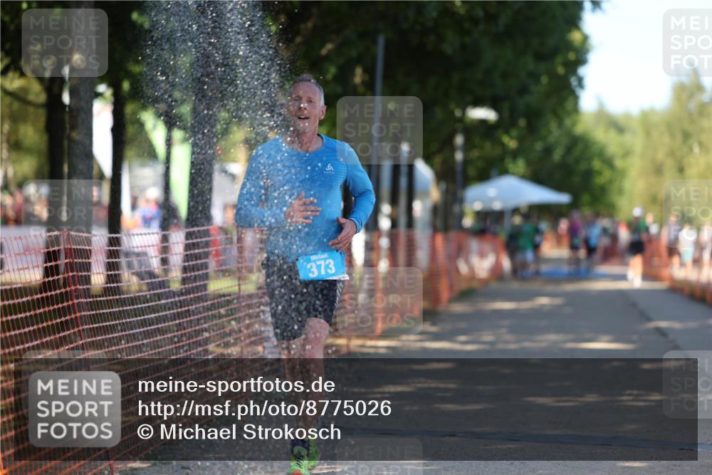 07.09.2025 - 19. Norderstedt Triathlon Michael Strokosch http://msf.ph/oto/8775026 07.09.2025 15:43:58 Laufen 1510 meine-sportfotos.de