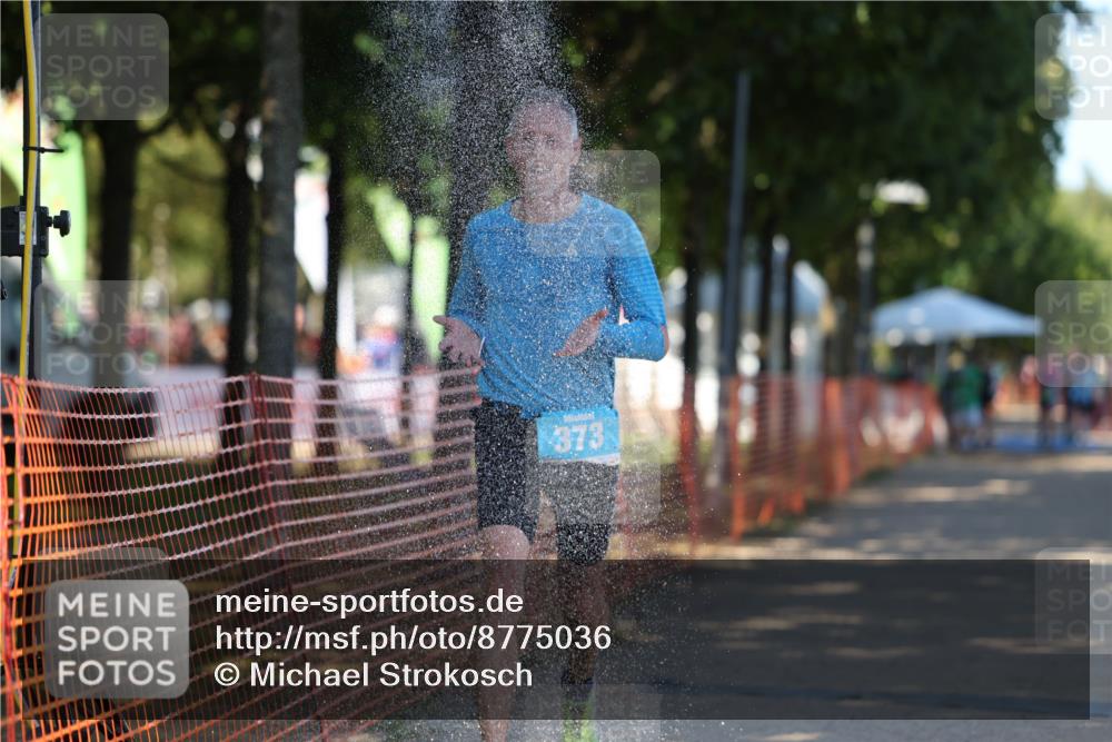 07.09.2025 - 19. Norderstedt Triathlon Michael Strokosch http://msf.ph/oto/8775036 07.09.2025 15:43:59 Laufen 1510 meine-sportfotos.de