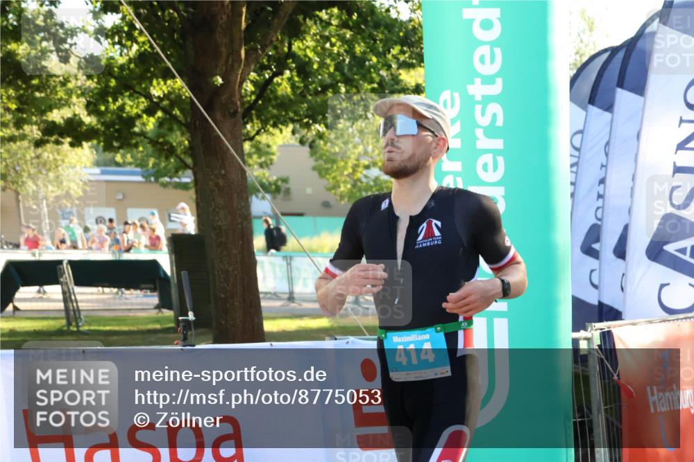 07.09.2025 - 19. Norderstedt Triathlon Zöllner http://msf.ph/oto/8775053 07.09.2025 16:59:50 Ziel 414, 1429 meine-sportfotos.de