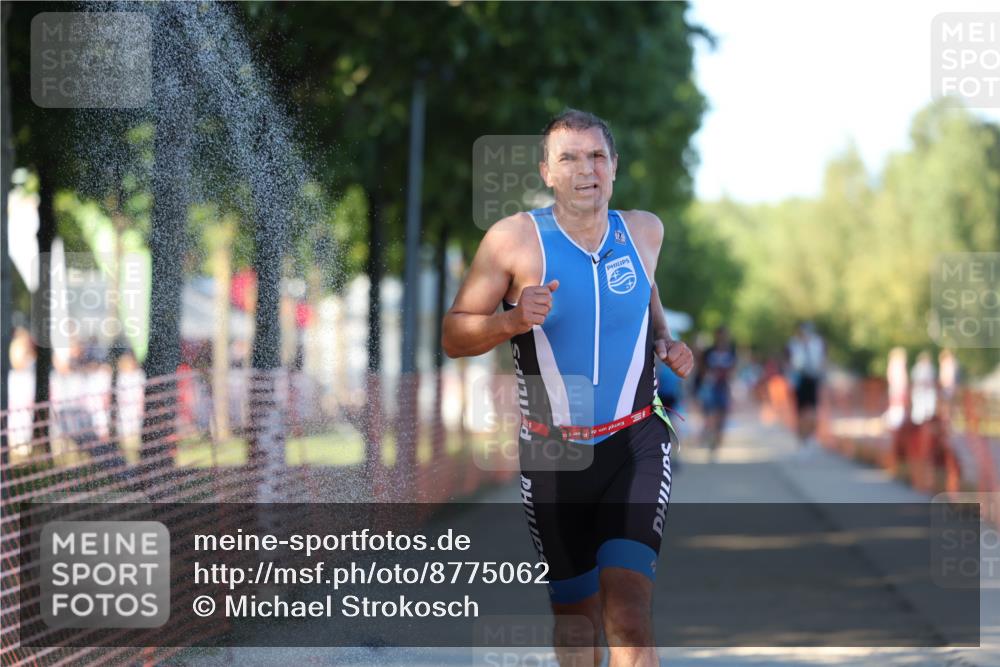 07.09.2025 - 19. Norderstedt Triathlon Michael Strokosch http://msf.ph/oto/8775062 07.09.2025 16:42:34 Laufen 516, 1075, 1603 meine-sportfotos.de