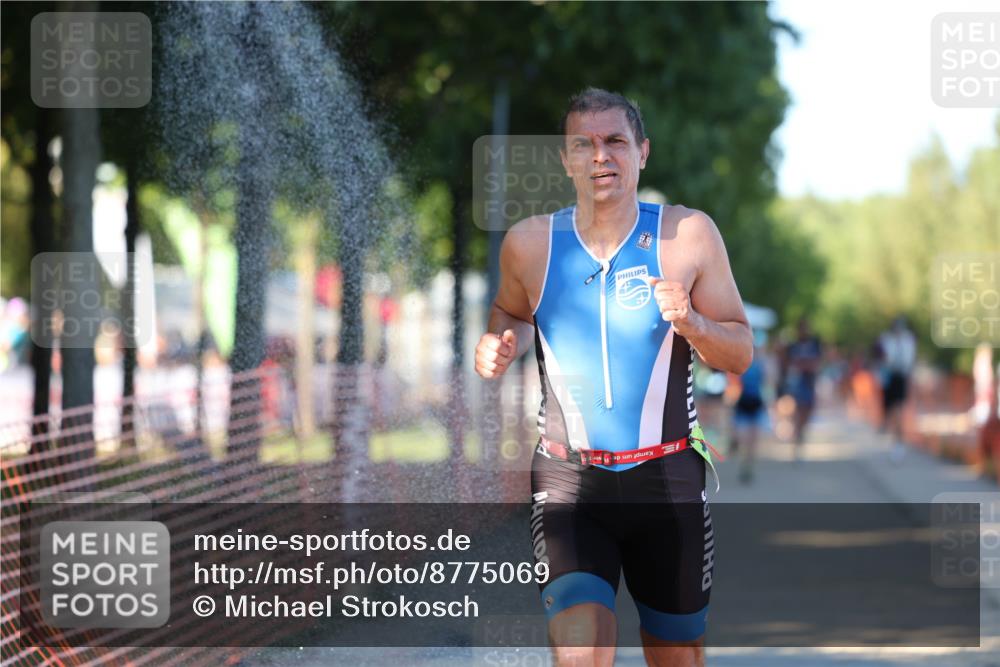 07.09.2025 - 19. Norderstedt Triathlon Michael Strokosch http://msf.ph/oto/8775069 07.09.2025 16:42:34 Laufen 516, 1075, 1603 meine-sportfotos.de