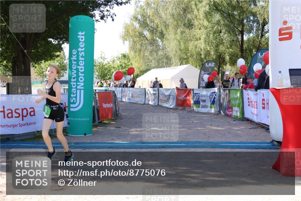 07.09.2025 - 19. Norderstedt Triathlon Zöllner http://msf.ph/oto/8775076 07.09.2025 11:09:02 Ziel 78, 653 meine-sportfotos.de