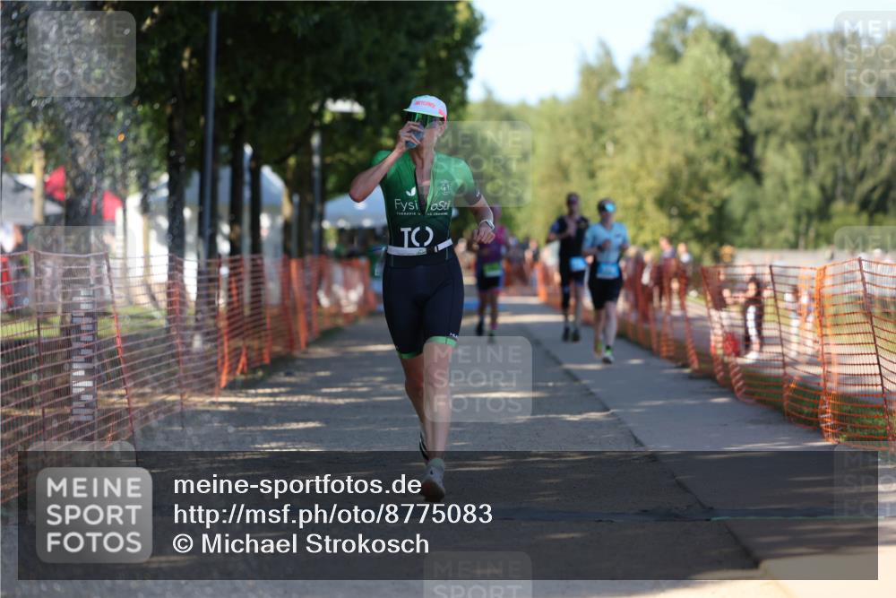 07.09.2025 - 19. Norderstedt Triathlon Michael Strokosch http://msf.ph/oto/8775083 07.09.2025 15:44:12 Laufen 379, 1491 meine-sportfotos.de