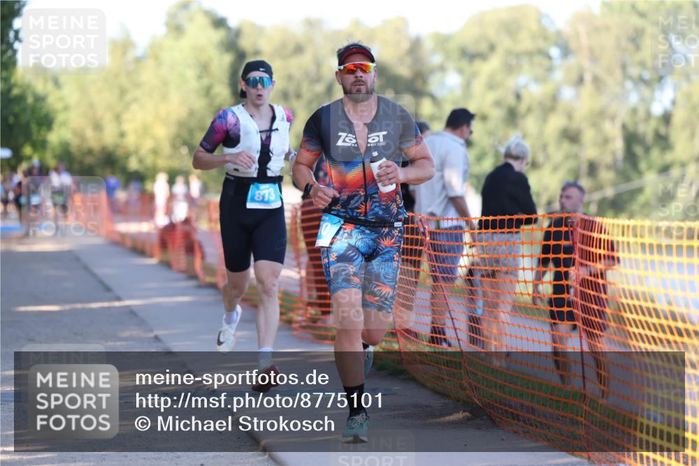 07.09.2025 - 19. Norderstedt Triathlon Michael Strokosch http://msf.ph/oto/8775101 07.09.2025 16:42:43 Laufen 412, 870, 873, 1049, 1075 meine-sportfotos.de