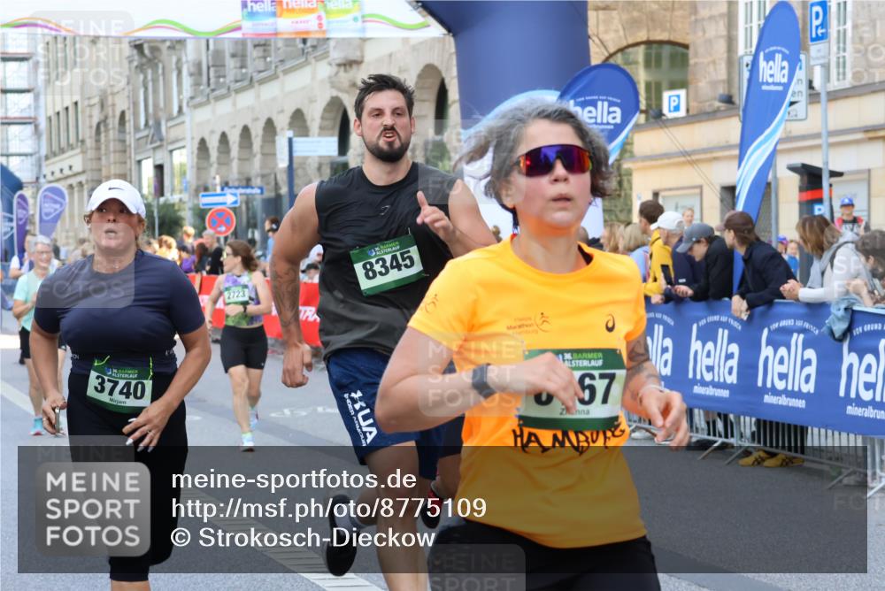 07.09.2025 - BARMER Alsterlauf Strokosch-Dieckow http://msf.ph/oto/8775109 07.09.2025 10:08:18 Ziel 2161, 2479, 2480, 2591, 2648, 2654, 2657, 2828, 3285, 3408, 3550, 3902, 4332, 4506, 4778, 5244, 5251, 5272, 5287, 5310, 5336, 5536, 5600, 5651, 5746, 6109, 6179, 8169, 8171, 8187, 8237, 8253 meine-sportfotos.de