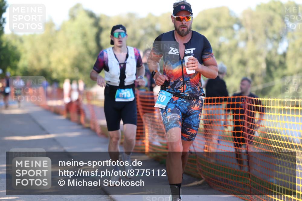 07.09.2025 - 19. Norderstedt Triathlon Michael Strokosch http://msf.ph/oto/8775112 07.09.2025 16:42:44 Laufen 412, 870, 873, 1049, 1075 meine-sportfotos.de