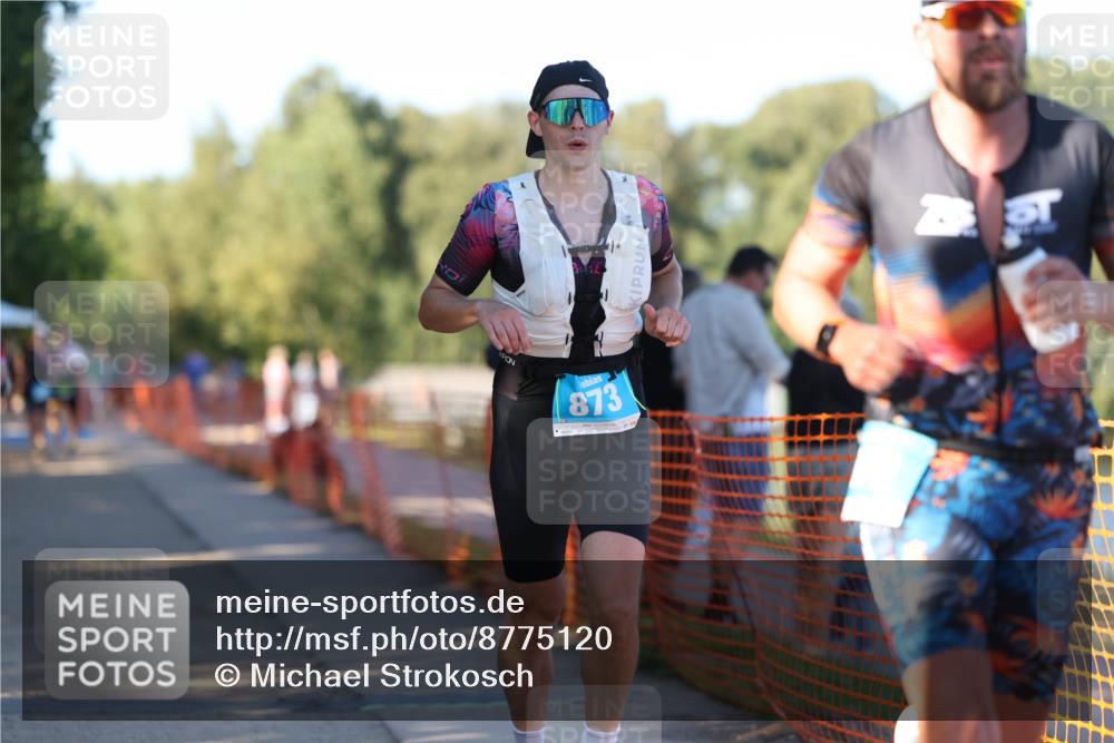 07.09.2025 - 19. Norderstedt Triathlon Michael Strokosch http://msf.ph/oto/8775120 07.09.2025 16:42:45 Laufen 412, 870, 873, 1049, 1075 meine-sportfotos.de