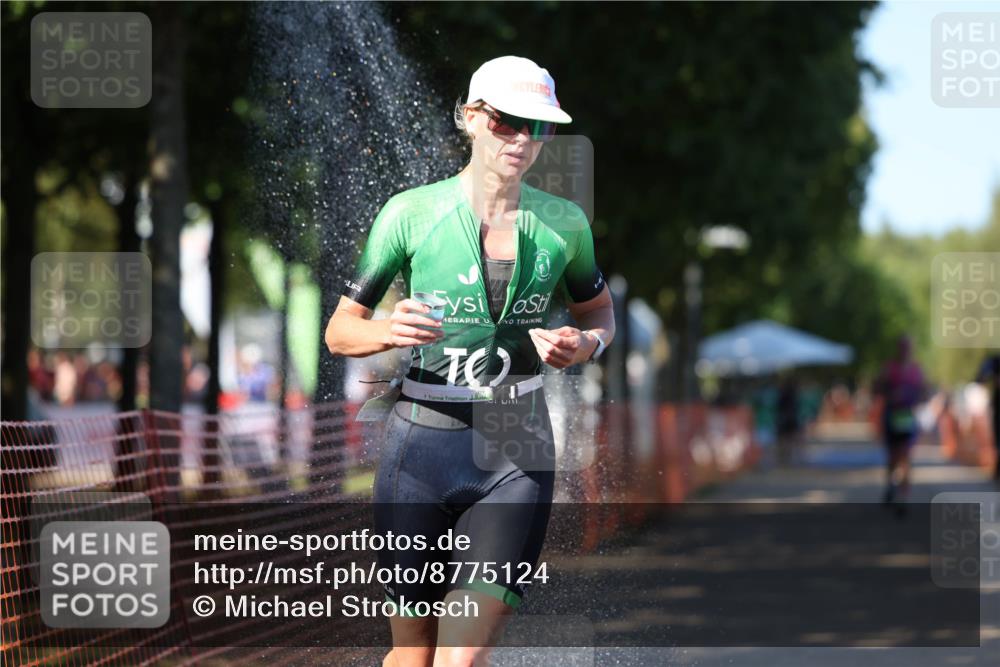 07.09.2025 - 19. Norderstedt Triathlon Michael Strokosch http://msf.ph/oto/8775124 07.09.2025 15:44:14 Laufen 379, 410, 1491 meine-sportfotos.de