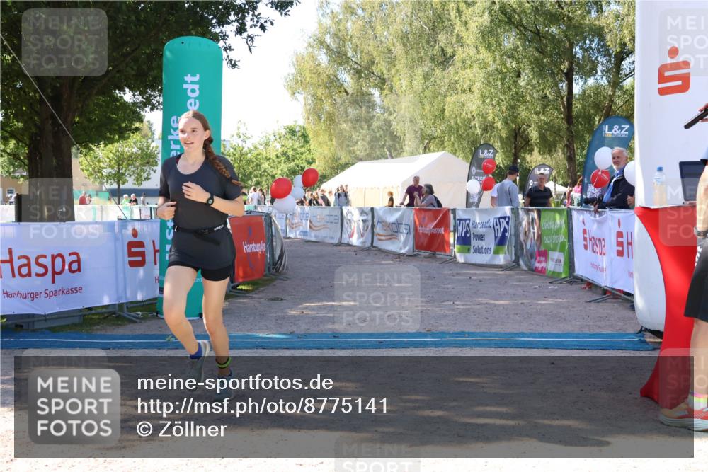 07.09.2025 - 19. Norderstedt Triathlon Zöllner http://msf.ph/oto/8775141 07.09.2025 11:12:08 Ziel 666 meine-sportfotos.de