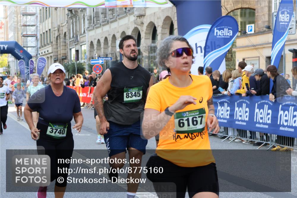 07.09.2025 - BARMER Alsterlauf Strokosch-Dieckow http://msf.ph/oto/8775160 07.09.2025 10:08:18 Ziel 2161, 2479, 2480, 2591, 2648, 2654, 2657, 2828, 3285, 3408, 3550, 3902, 4332, 4506, 4778, 5244, 5251, 5272, 5287, 5310, 5336, 5536, 5600, 5651, 5746, 6109, 6179, 8169, 8171, 8187, 8237, 8253 meine-sportfotos.de