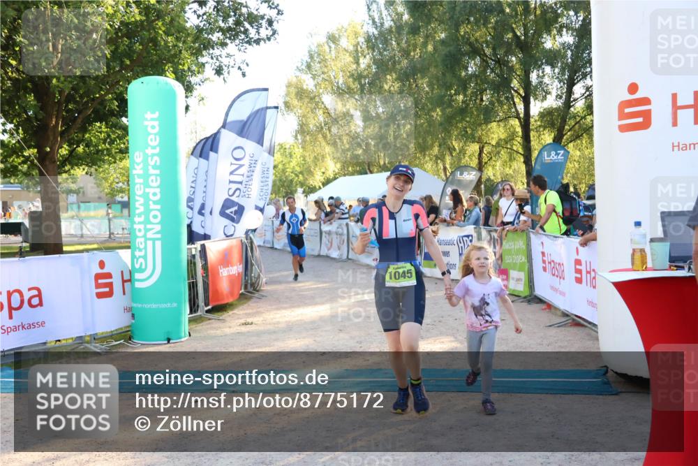 07.09.2025 - 19. Norderstedt Triathlon Zöllner http://msf.ph/oto/8775172 07.09.2025 16:59:58 Ziel 1045, 1568 meine-sportfotos.de