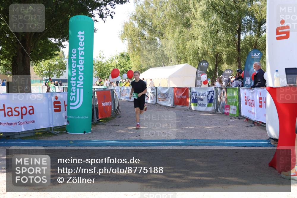 07.09.2025 - 19. Norderstedt Triathlon Zöllner http://msf.ph/oto/8775188 07.09.2025 11:13:45 Ziel 644 meine-sportfotos.de