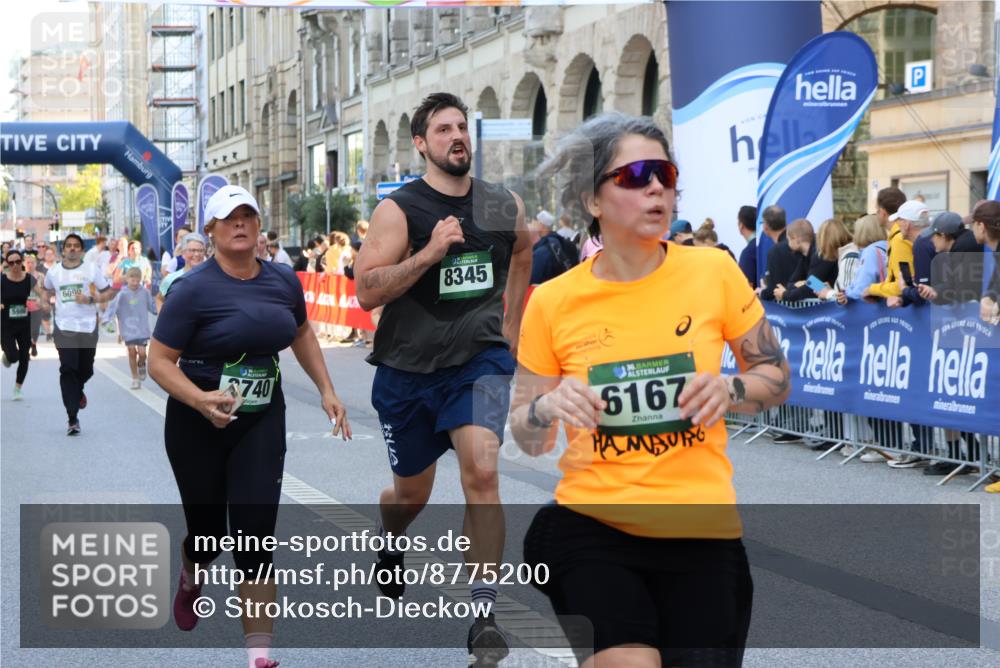 07.09.2025 - BARMER Alsterlauf Strokosch-Dieckow http://msf.ph/oto/8775200 07.09.2025 10:08:17 Ziel 2161, 2479, 2480, 2591, 2648, 2654, 2657, 2828, 3285, 3408, 3550, 3902, 4217, 4332, 4506, 4778, 5244, 5251, 5272, 5287, 5310, 5336, 5536, 5651, 5746, 6109, 6179, 8169, 8171, 8187, 8237, 8253 meine-sportfotos.de