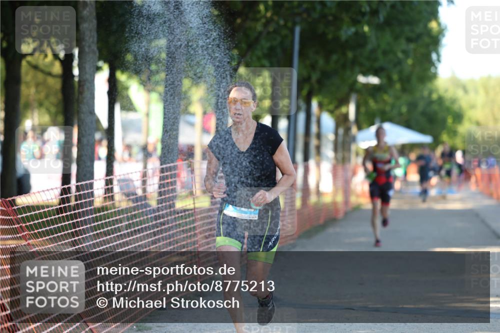07.09.2025 - 19. Norderstedt Triathlon Michael Strokosch http://msf.ph/oto/8775213 07.09.2025 16:43:01 Laufen 927, 943, 1063, 1409, 1586 meine-sportfotos.de